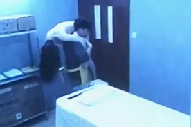坤哥和常威一起抓阿飘视频封面
