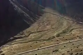 目标直接被炸消失！兵器造120毫米迫榴炮挑战高原靶场视频封面