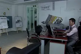 夏家三千金（38.39）董事长给真真买订婚礼物，友善吃醋出去买醉视频封面