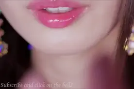 小姐姐在你耳边轻语（助眠）视频封面