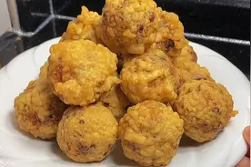 油炸糯米鸡的做法，我猜你一定没吃过，外皮酥脆里面香糯，超好吃视频封面