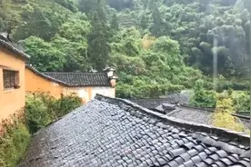 中国人都应会唱这首歌“起来不愿做奴隶的人们”视频封面