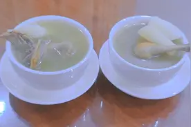 四神鸽子汤健脾养胃祛湿补五脏！体虚的、儿童健脑长个常喝视频封面