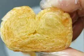 蛋挞皮用空气炸锅这样做出来，金黄酥脆又香甜，好吃易做视频封面
