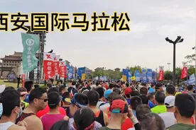 42公里得六个半小时，封路导致交通拥挤，你支持举办吗？视频封面