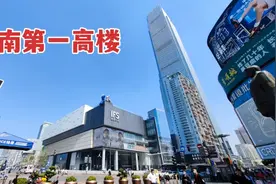 长沙第一高楼452米93层，上去看看是什么样？一线城市太繁华了！视频封面