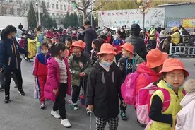 2022年全国各地 中小学生寒假时间已出炉，学生家长老师抢先看视频封面