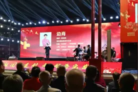 咸阳中华广场，秦腔名家边肖演唱《辕门斩子》选段，唱得嘹咋咧视频封面