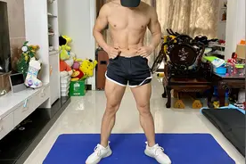 如果练完深蹲大腿酸痛，第二天可以好好锻炼下核心力量视频封面