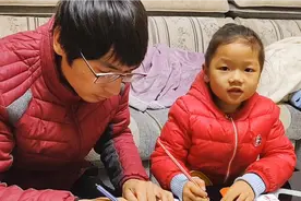 我的这一天，睡觉前做的最后一件事（和爸爸一起画画）视频封面