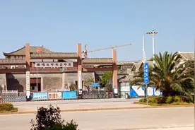 云南：蒋军镇上的民中天南中学建得像皇宫，这里是北大清华的摇篮视频封面