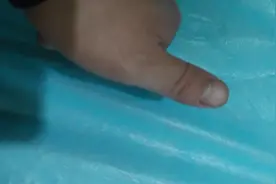 我们的大拇指和身体有什么关系？想了解的朋友进来一下视频封面