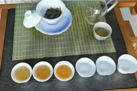 老罗说普洱：喝一泡10年的茶聊聊什么是口粮茶视频封面