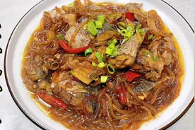 燕鲅鱼怎么炖肉质弹嫩入味、不碎不腥？炖制技巧来了！家常又下饭视频封面