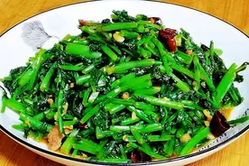 家常爆炒萝卜苗这样做，爽脆入味又营养，开胃又下饭，家人特喜欢视频封面