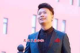 农村帅气小哥一展歌喉，情感唱功气度非凡，然许多专业歌手汗颜！视频封面