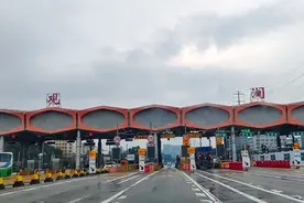 广东省深圳市，上午10时许，深圳龙华区深圳龙岗区视频封面