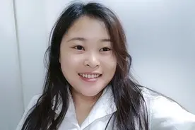 男孩子到底是喜欢化了妆的女孩子，还是不化妆的女孩子呢？视频封面
