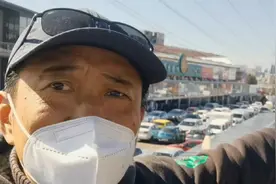 南非约翰内斯堡最大的华人批发市场，中国商城人山人海，生意火爆视频封面