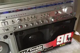 夏普SHARP777收录机  80年代叫声宝，北京售价1860元/外汇470元视频封面