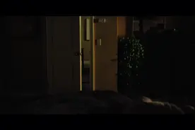 活死人黎明：上一秒活的好好的，下一秒没了视频封面