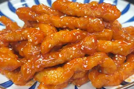 这才是糖醋里脊简单又好吃的做法，外酥里嫩，酸甜可口，真解馋视频封面