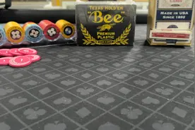 Bee小蜜蜂德州扑克PVC塑料扑克牌，好物推荐视频封面