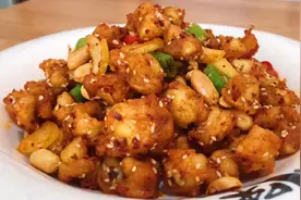 烧烤店暴利菜品鸡脆骨，大厨教你在家做，麻辣孜然味，味道一绝视频封面