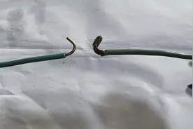 才发现，原来这才是软线和硬线的正确接法，可不是2根线一拧就行视频封面