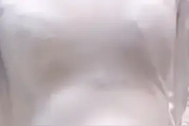 女的露肚脐露大腿吸粉，千万人点赞，男的脱光了都没人看，王道？视频封面