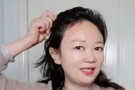 一把牛角梳改善了我的面部和身体，睡眠好了，皮肤紧致透亮饱满了视频封面