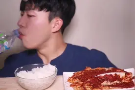 辣白菜之烫嘴版😬视频封面