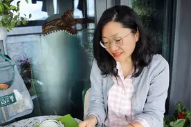 50岁中年人的独居生活，一场说走就走的旅行，越孤独越自由视频封面