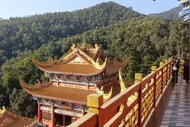 东莞大岭山，传说中的风水宝地，层层佛塔 姻缘殿财神殿，安排视频封面