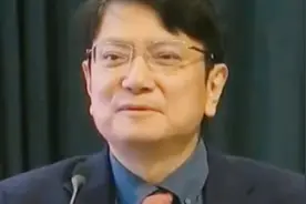 郑强教授谈科技，一针见血，言辞犀利。视频封面