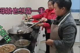 阿伟请客吃饭太豪了，老婆下厨做菜，每桌有十几个菜，霸气视频封面
