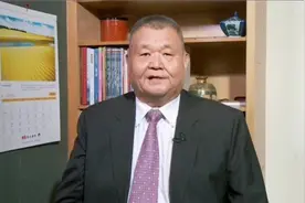 两岸观察台湾名嘴黎建南的家世背景视频封面