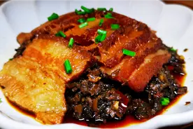 四川宴席必备的咸烧白，在家就能做，做法步骤详细，耙糯肥而不腻视频封面