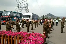 庆典剪彩仪式结束，领导和嘉宾退场，乐队演奏《欢送进行曲》！视频封面