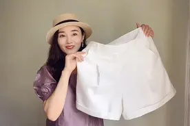 分享万能白短裤的一衣多搭，夏季衣橱必备单品，显瘦又百搭视频封面