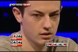 艾伦哥哥【德州扑克】天选之人Tom Dwan毒王偷鸡bluff遇到葫芦视频封面