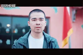 和女友去游乐场里玩竟然有这么恐怖的东西？视频封面