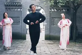 令人陶醉的舞蹈图片