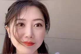 晓菲去拜访一位90后美女华人餐厅老板~年轻美丽又上进的漂亮妹子视频封面