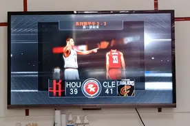 世嘉 XBOX360 NBA2K18 总决赛 火骑抢7大战 第二节视频封面