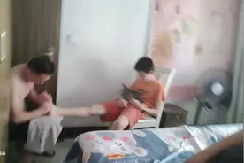 儿子足老出冷汗！足底按摩第一天！暖暖的爱！视频封面