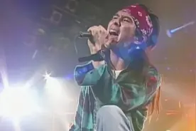 WANDS上杉升当年现场演唱的灌篮高手主题歌【世界が終るまでは】