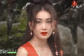 谁看了不得说一句西门庆真是艳福不浅！视频封面