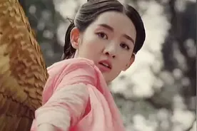 九州天空城:女孩危难时刻长出金色翅膀，原来是贵族天使视频封面