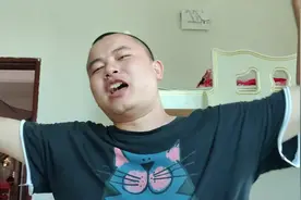 人生的小目标就是每天赚个两三百，自从广州回来现在连20都赚不到